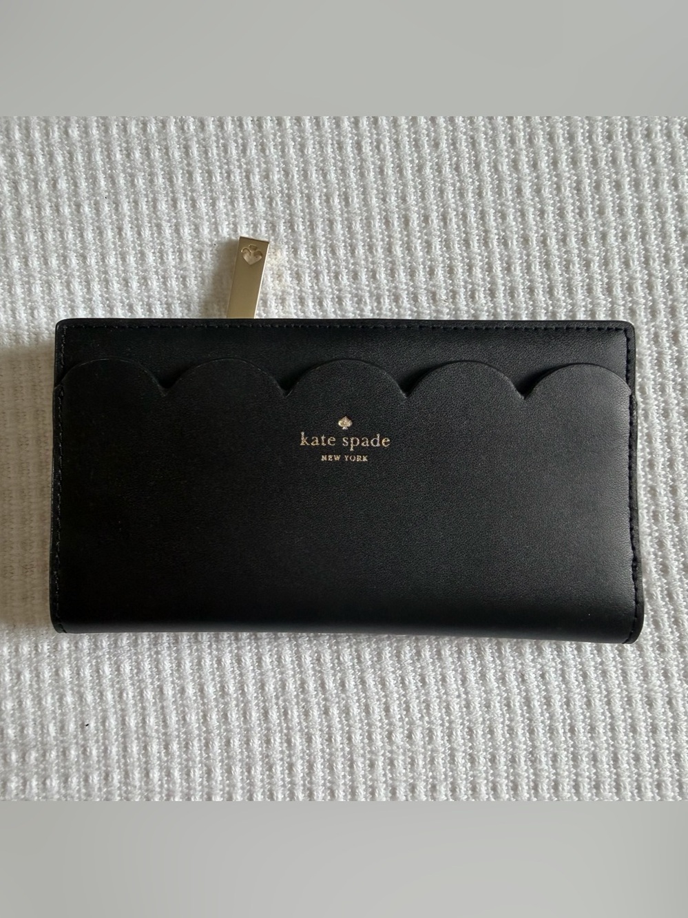 Kate Spade Scallop Edge Continental Wallet